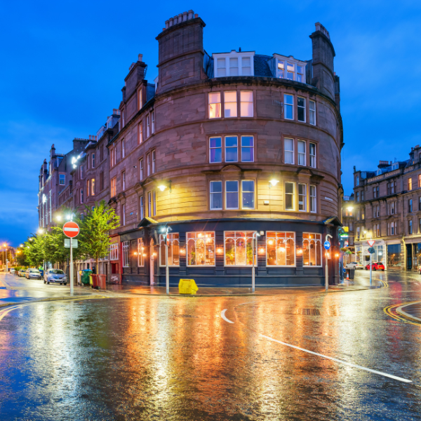 ClimateXChange: Qualitative Scenario Analysis of Housing Market Impacts from Heating and Energy Efficiency Regulations in Scotland